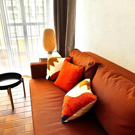 T1 Bord De Avec Piscine Dans Privee Апартаменты *