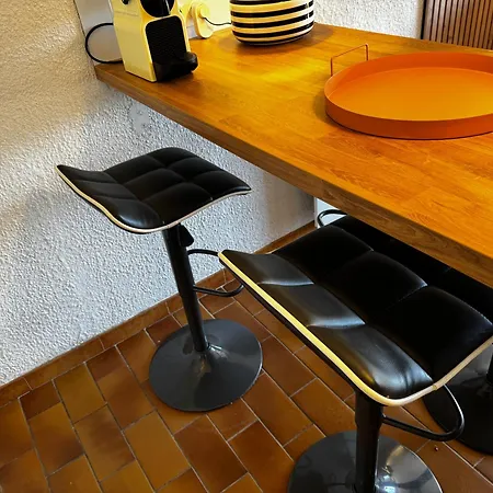 T1 Bord De Avec Piscine Dans Privee Apartment La Garonnette-Plage